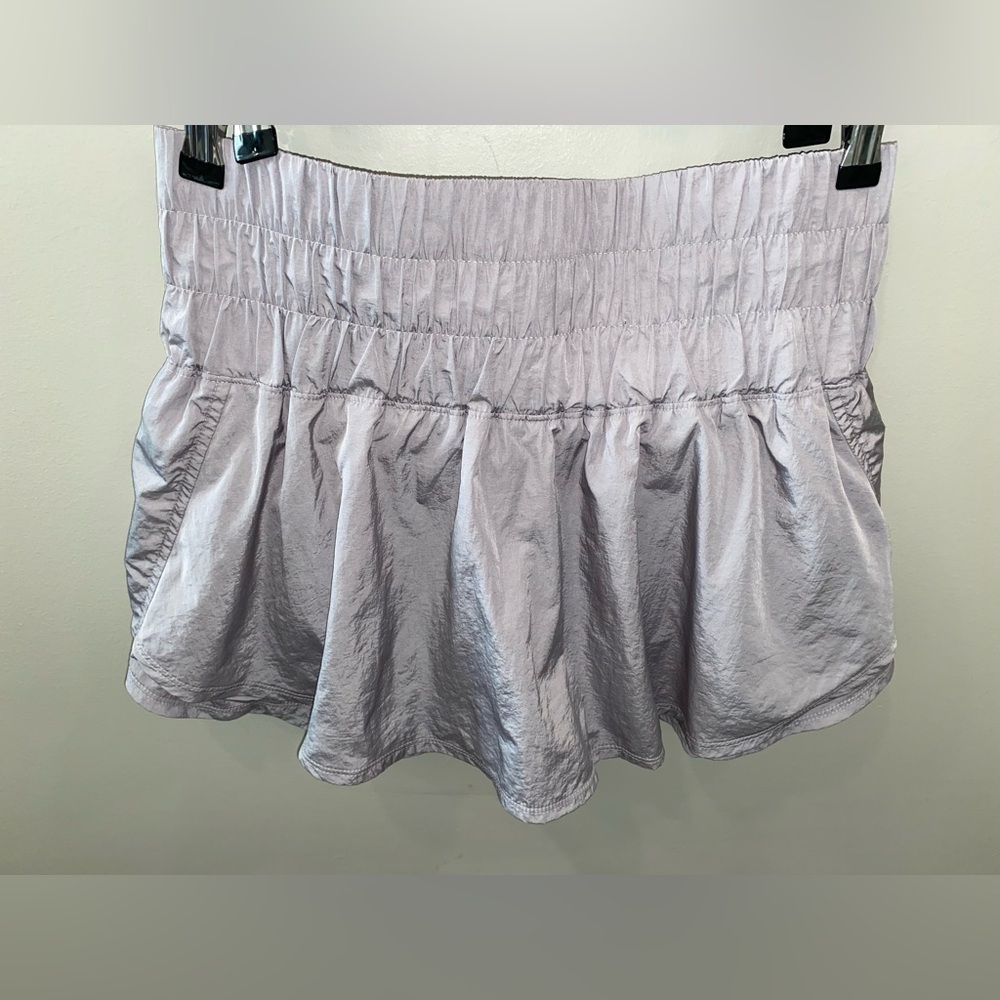 Free People Movement Lavender Shorts Lightweight Elastic Waist Lined Women’s L